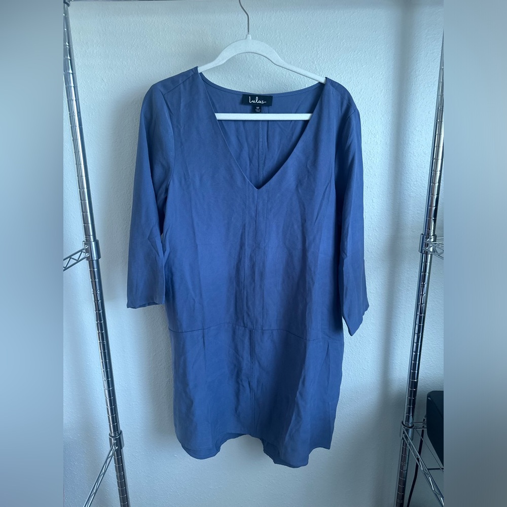 Lulu's Blue V-Neck Women's Dress. This is either. Tunic or a mini dress.